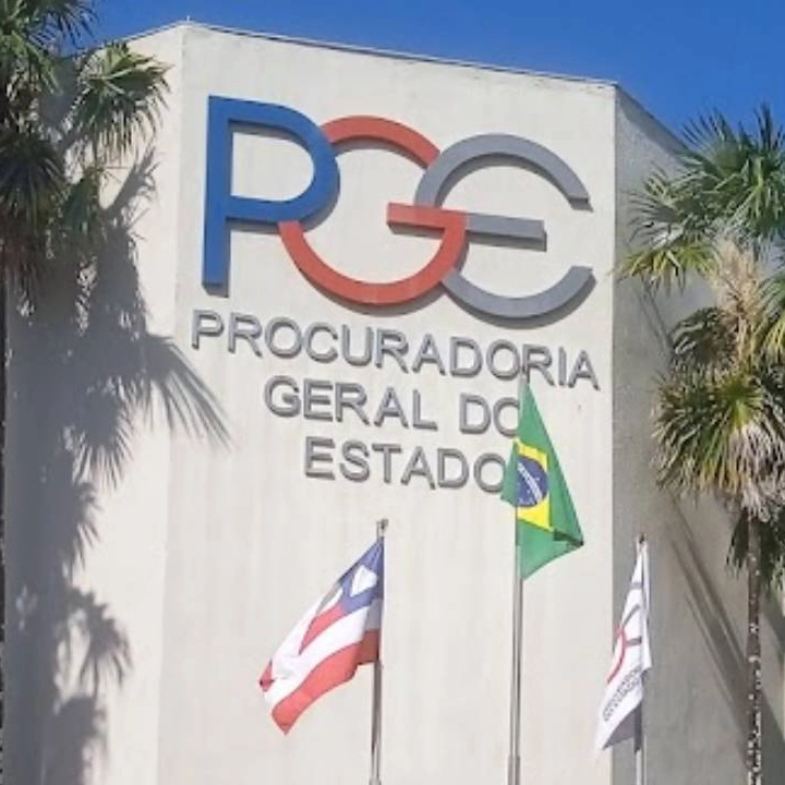 PGE-BA abre processo seletivo com salários de quase R$ 5 mil