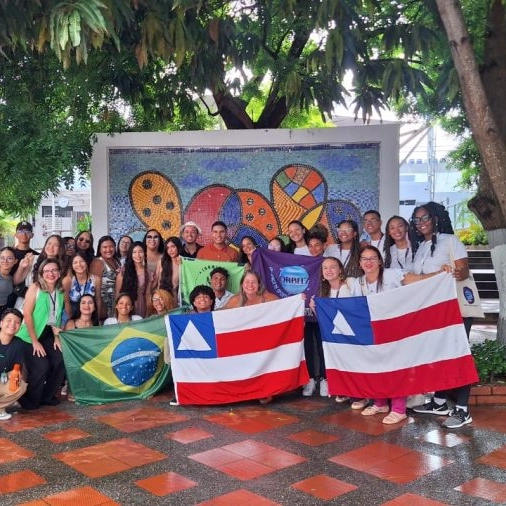 Projetos científicos de estudantes baianos são apresentados em evento na Colômbia