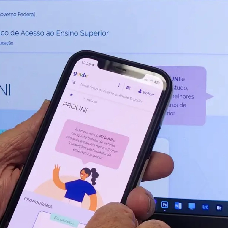 Pré-selecionados no Prouni têm até o fim do dia para apresentar documentos