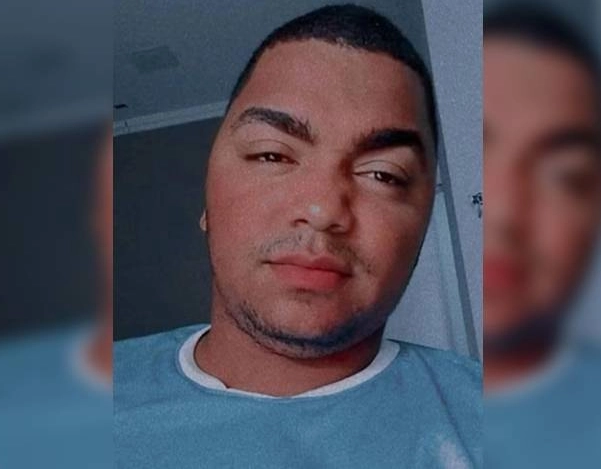 Homem morre depois de ser atingido por raio na Bahia