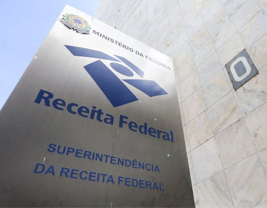 Prazo para entrega da declaração do Imposto de Renda está chegando ao fim e quase 6 milhões de contribuintes ainda não fizeram