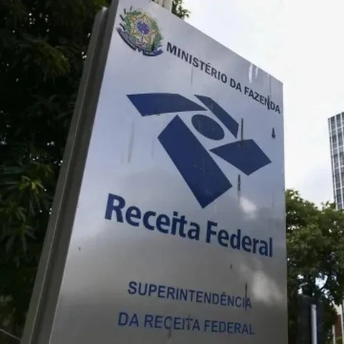 Receita Federal reforça fiscalização e passa a receber dados de cartões de crédito e Pix