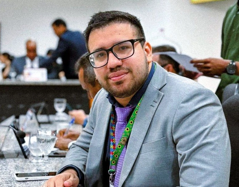 Vereador frauda cota de gênero e tem mandato cassado