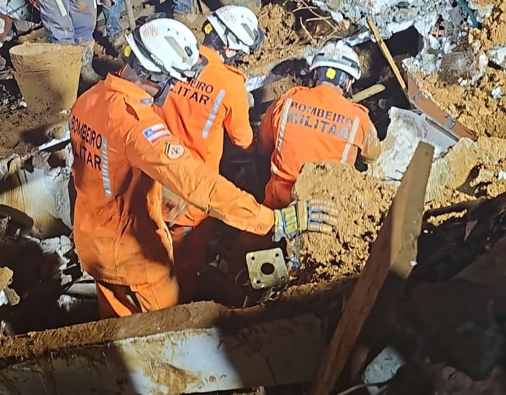 Quatro cidades baianas decretam estado de emergência por conta das chuvas