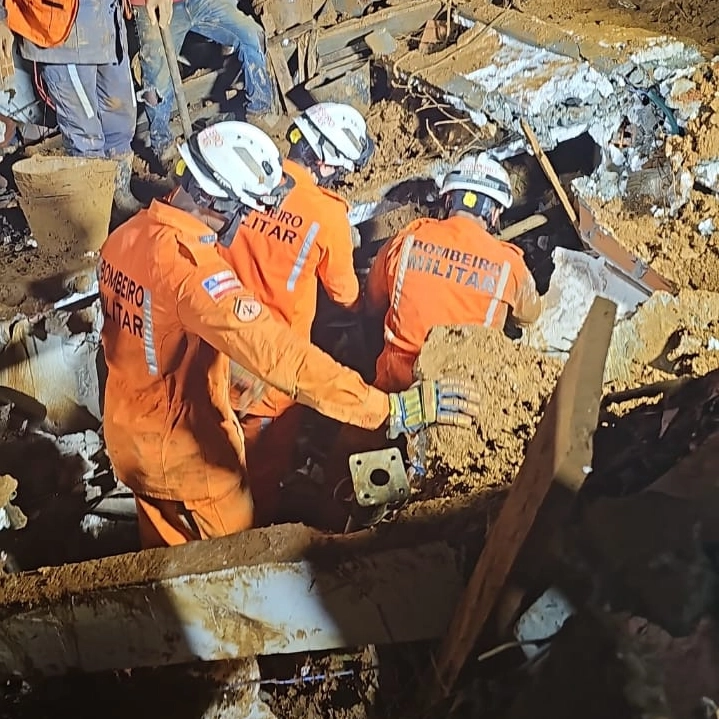 Quatro cidades baianas decretam estado de emergência por conta das chuvas