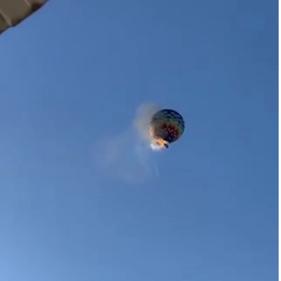 Balão cai e deixa ao menos oito mortos em Santa Catarina