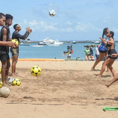 Projeto Sempre Verão movimenta praias do Subúrbio neste fim de semana; confira