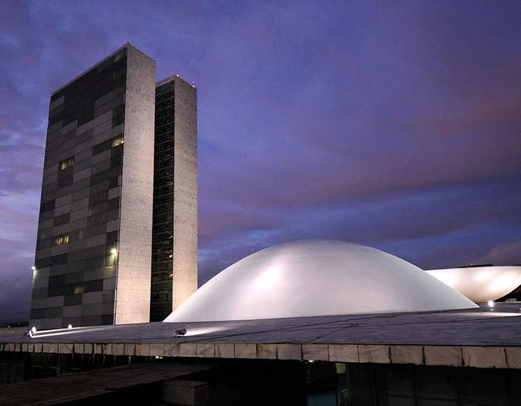 Senado acumula 55 pedidos de impeachment contra ministros do STF; ação contra Flávio Dino é a mais recente
