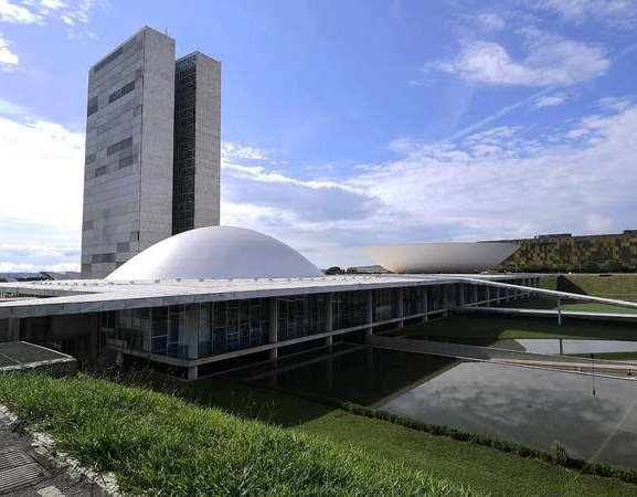 Sessão especial no Senado marca 60 anos do golpe militar e celebra democracia brasileira