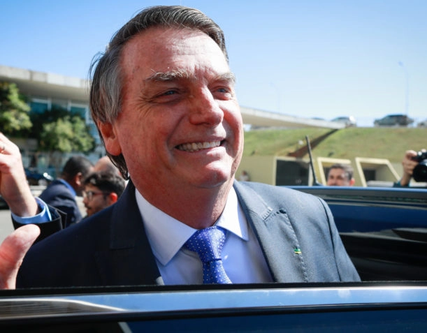 Jair Bolsonaro vem a Salvador e se reúne com pré-candidatos do PL