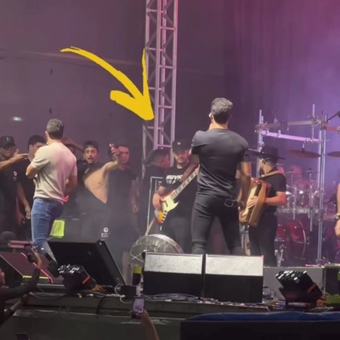 Prefeito de Pindobaçu gera tumulto em palco durante show de Iguinho & Lulinha