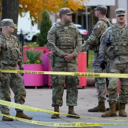 Ataque perto da Casa Branca deixa dois militares feridos e coloca Washington em alerta