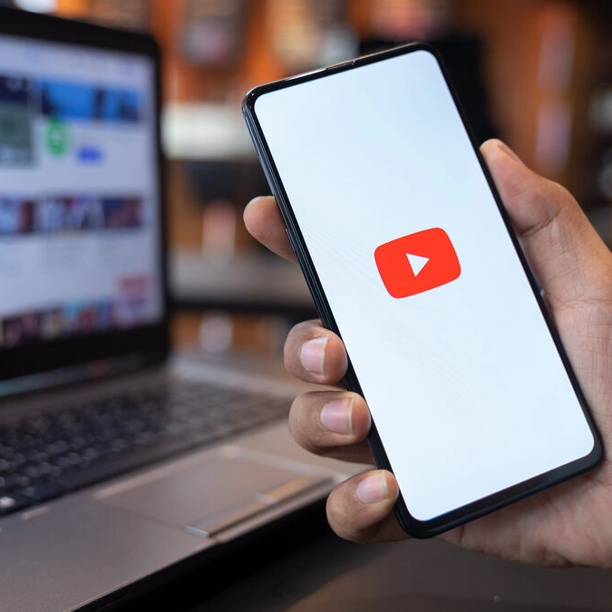 Justiça obriga YouTube adotar medidas para proteger crianças de publicidades abusivas
