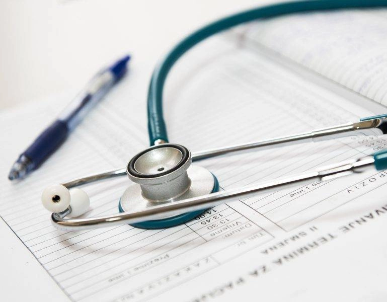 Quase metade dos cursos de Medicina da Bahia são mal avaliados no Enamed e devem sofrer sanções