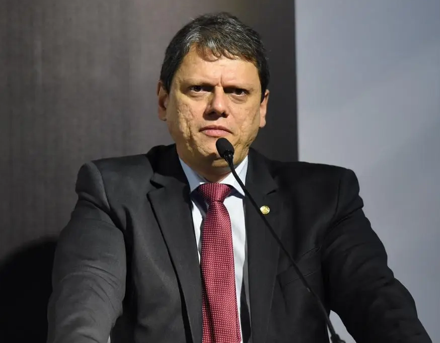 Tarcísio se manifesta pela primeira vez após ser preterido por Bolsonaro para a Presidência