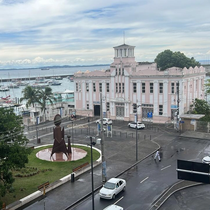 Travessia Salvador-Mar Grande suspende operações devido mau tempo