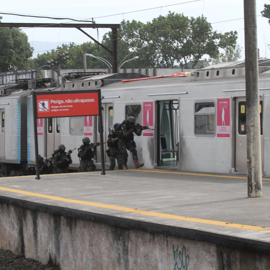 Trens sofrem ataques em abertura das Olimpíadas na França