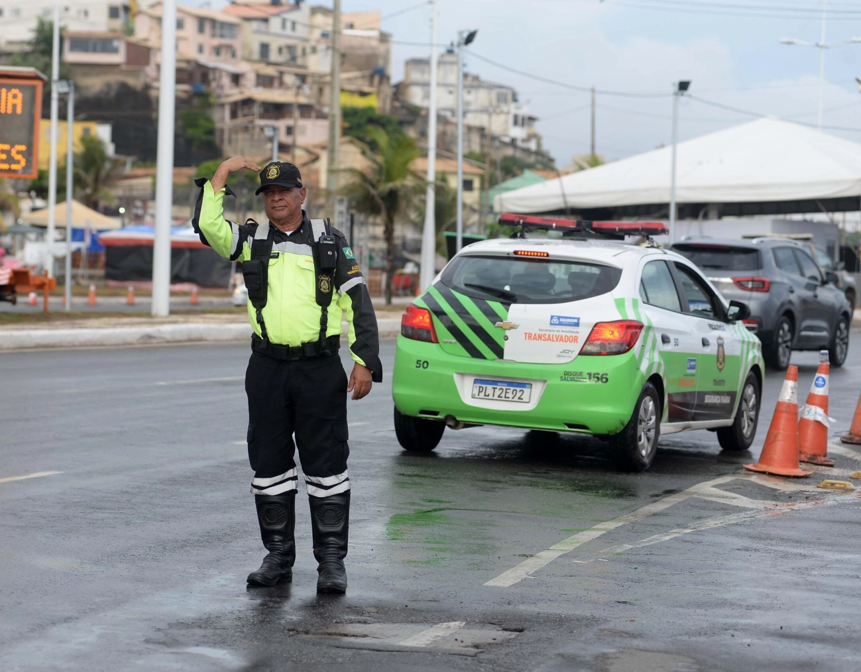 Trânsito sofre alterações neste final de semana por conta de eventos esportivos, religiosos e culturais; confira