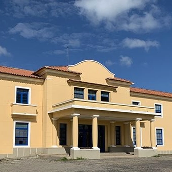 UFRB anuncia concurso público para 72 vagas de professor