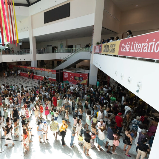 Bienal do Livro Bahia 2026 terá sete dias de programação no Centro de Convenções