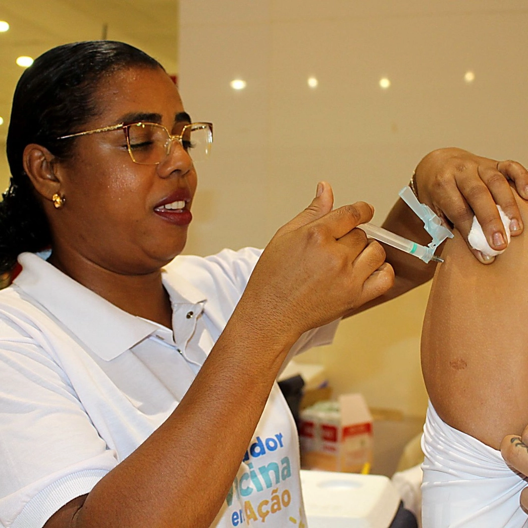 Salvador inicia campanha de vacinação contra influenza