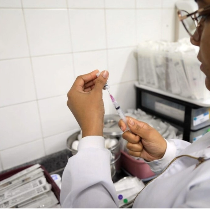 Salvador amplia pontos de vacinação contra gripe e Covid-19 com foco nas festas juninas