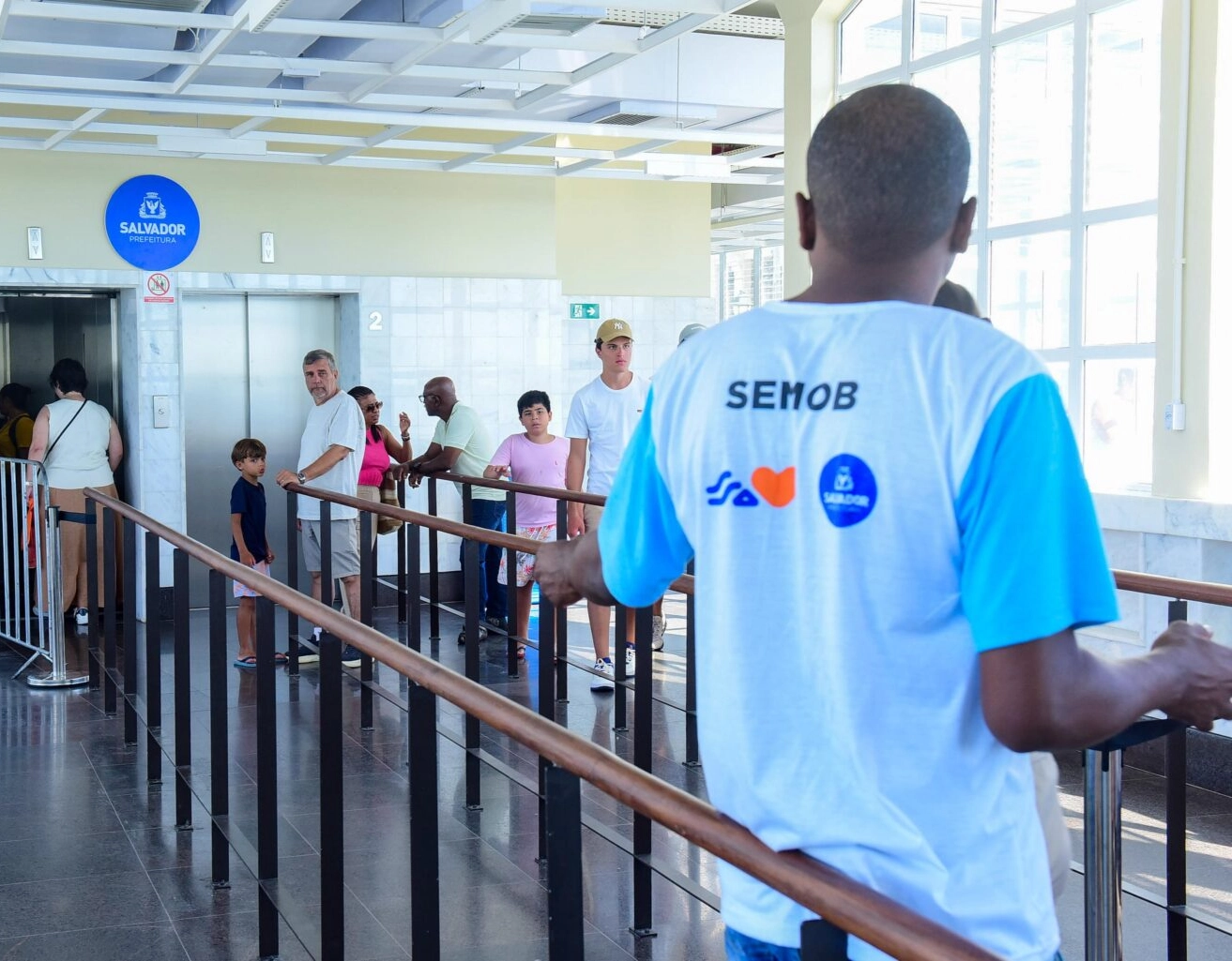 Operação de transporte é ampliada para atender público dos festejos no Pelourinho