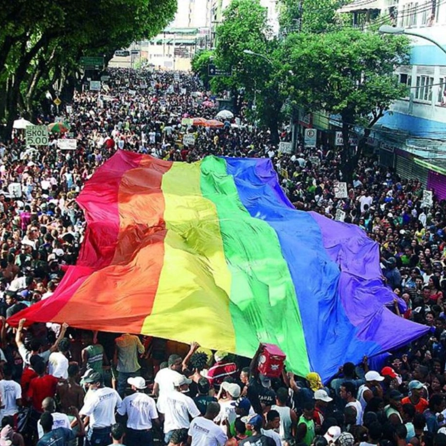 21ª Parada do Orgulho LGBT+ Bahia acontece neste domingo, em Salvador