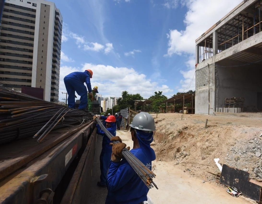 Prefeitura de Salvador reajusta contrato de mais de R$ 200 milhões com empresa de logística