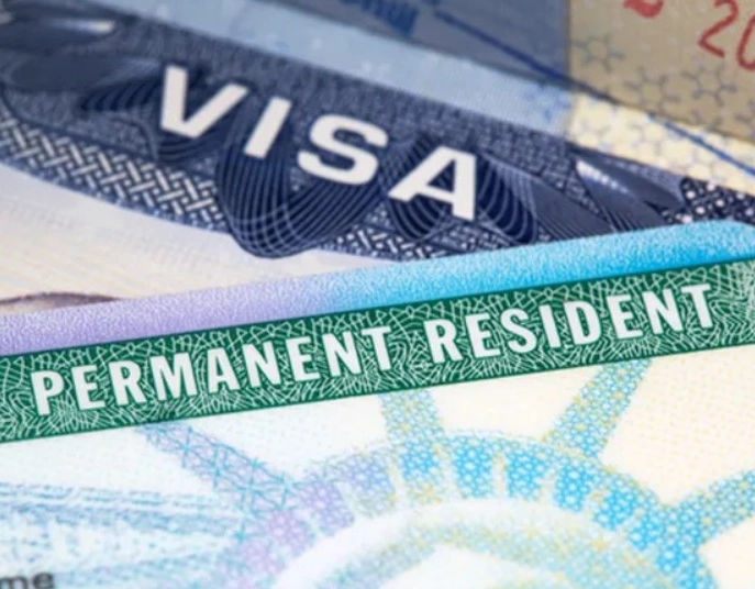 EUA congelam vistos de imigrantes para o Brasil e mais de 70 países