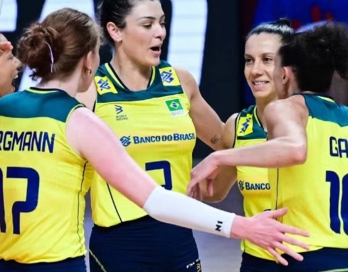 Seleção Brasileira de Vôlei Feminino vence a Tailândia e bate recorde