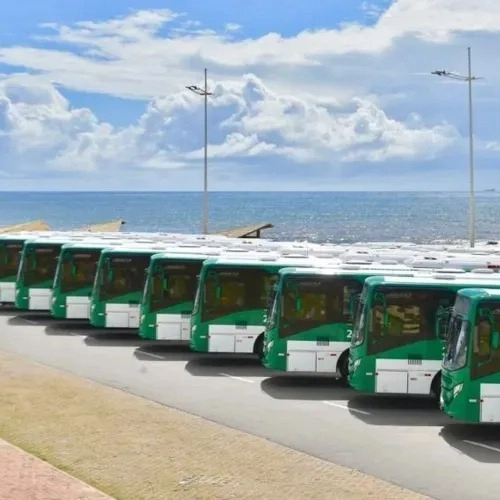 Começa a operar nova linha de ônibus em Salvador