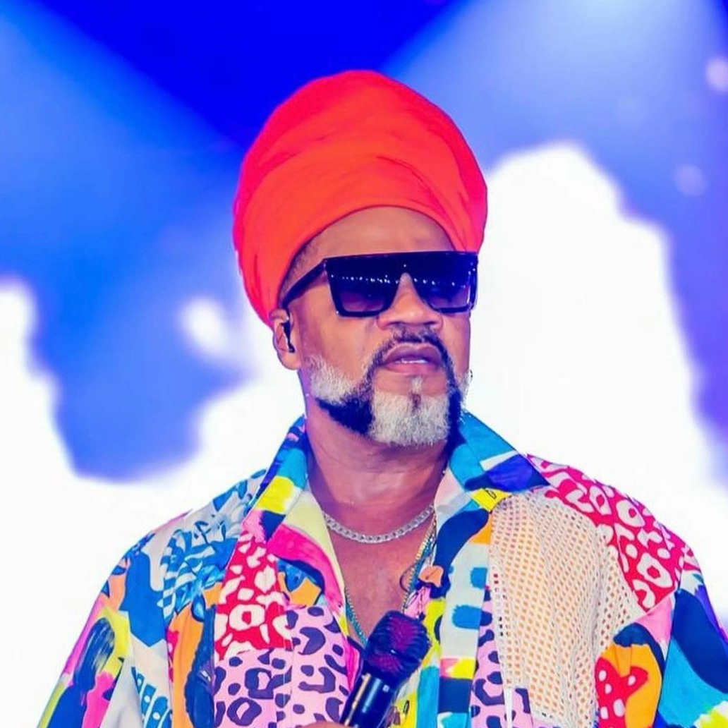 Sarau Kids: Pela primeira vez, Carlinhos Brown apresenta baile de carnaval infantil em Feira de Santana