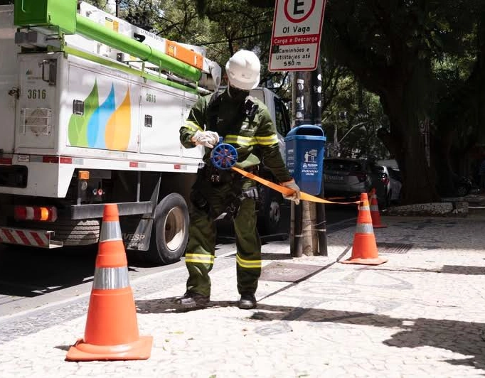 Mais de 110 mil ligações clandestinas foram indentificadas na Bahia em 2023