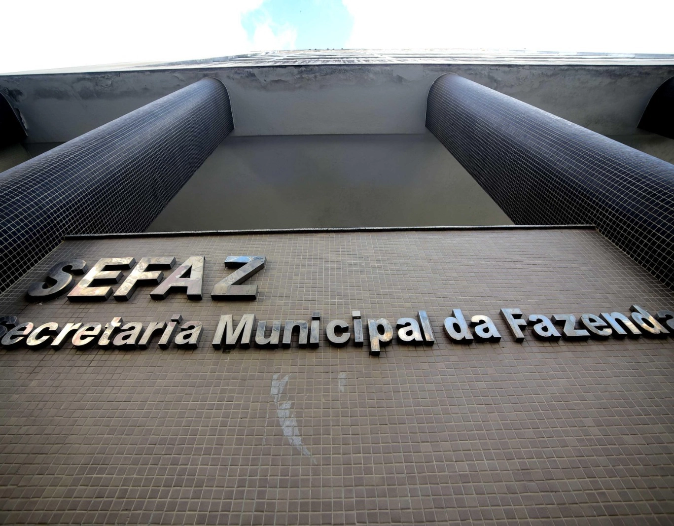 Prefeitura regulamenta programa para atrair empresas de logística através de novos incentivos fiscais