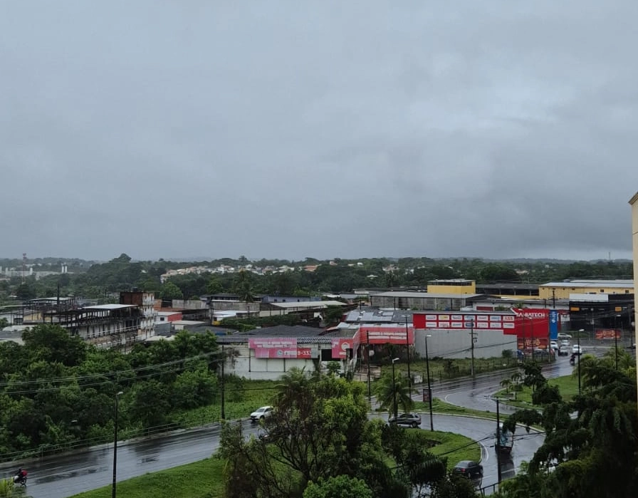 Meteorologista explica as fortes chuvas durante o mês de abril em Salvador