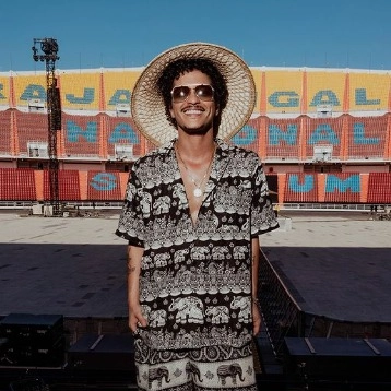 Bruno Mars anuncia 4 novos shows no Brasil