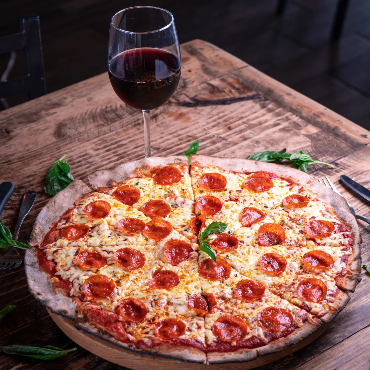 Vinhos em Harmonia - Confira as bebidas que mais combinam com pizza