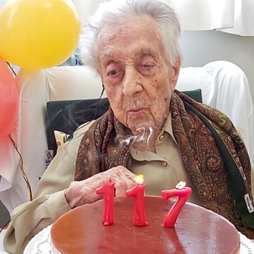 Morre aos 117 anos, mulher com recorde de pessoa mais velha do mundo