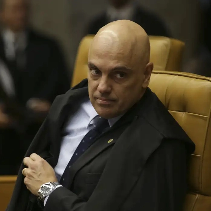 Moraes dá 24 horas para Musk indicar representante legal no Brasil