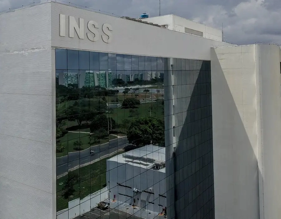 PF deflagra operação contra roubo de dados de beneficiários do INSS