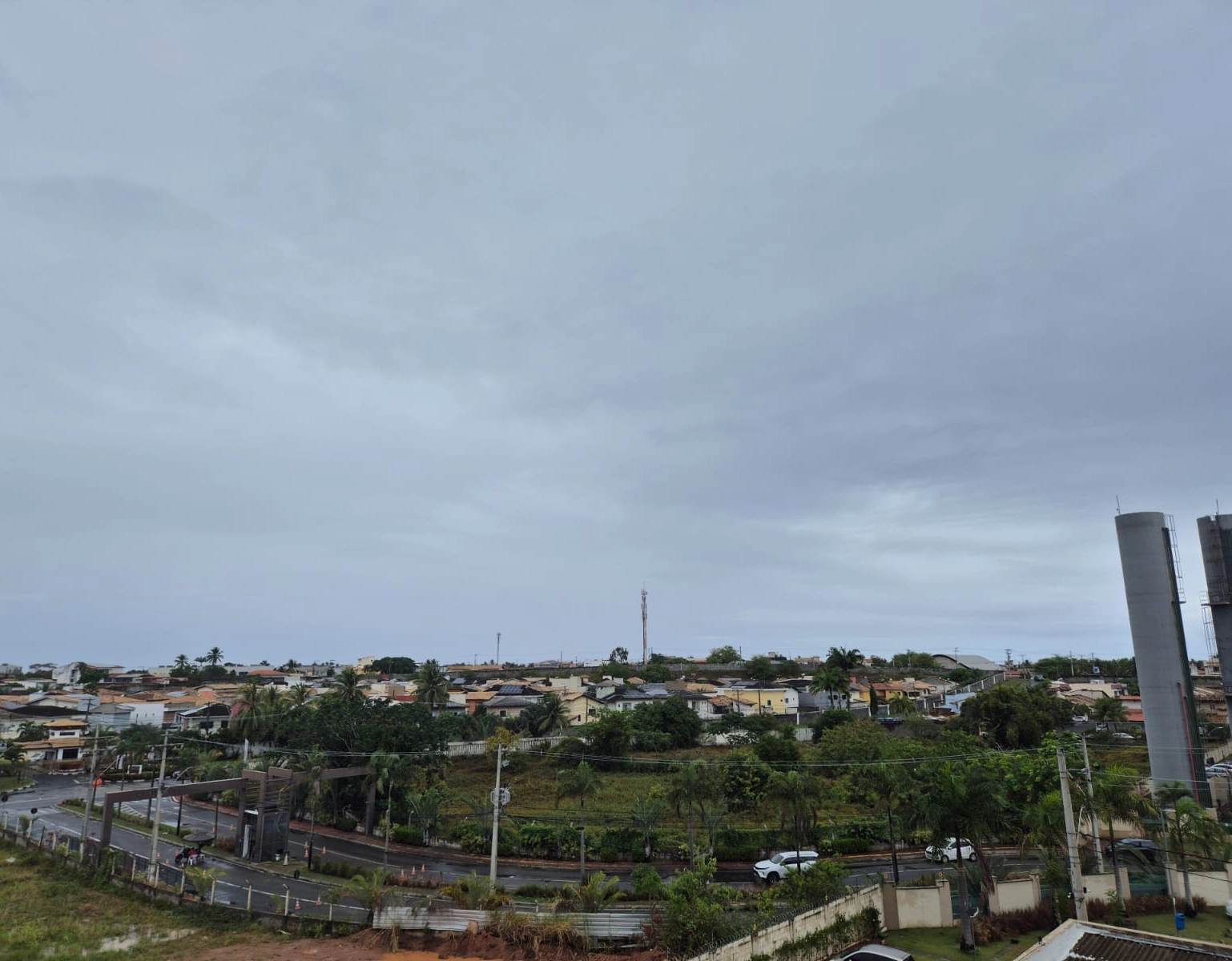 Semana em Salvador deve ser de chuvas e céu nublado; confira previsão completa