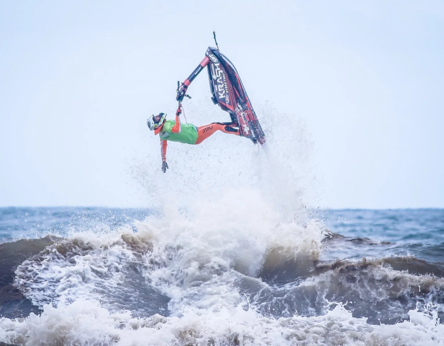 Piloto baiano vence campeonato brasileiro Jet Waves