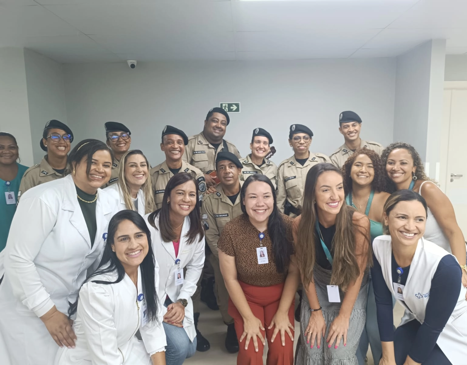 Coral da PMBA leva emoção e esperança ao Hospital de Brotas