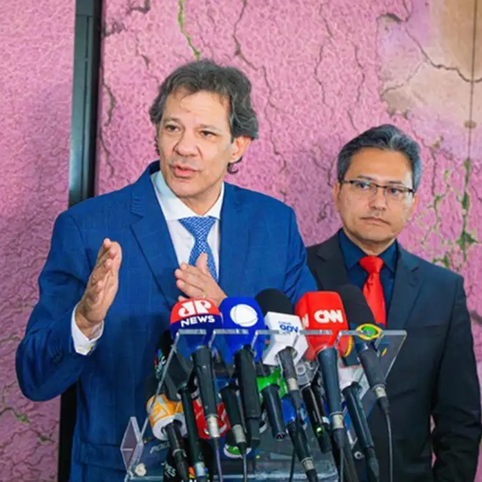 Publicada MP que proíbe cobrança diferenciada por transações em Pix