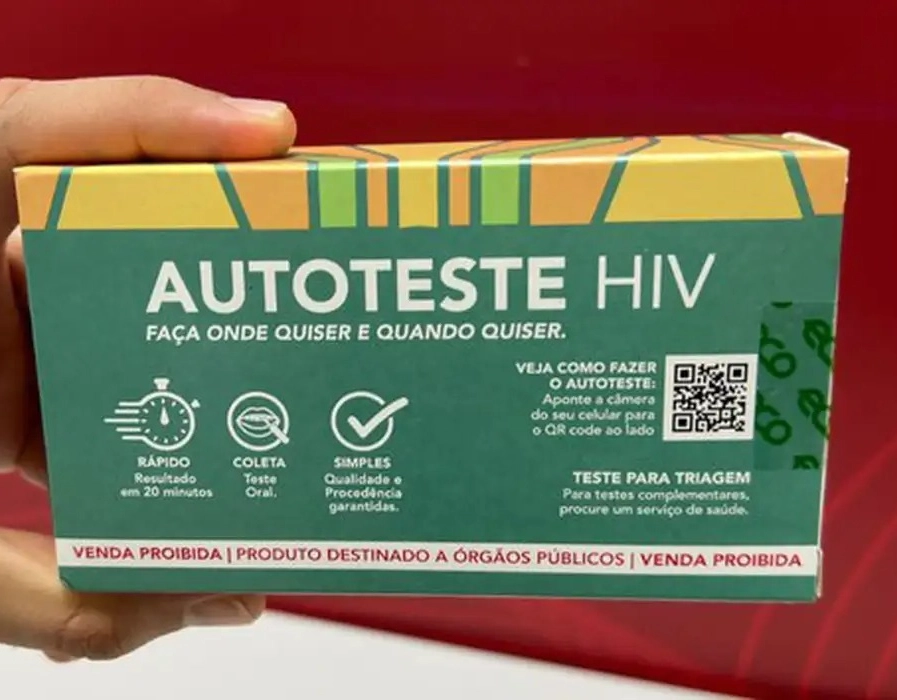 Embalagem de autoteste de HIV fica mais discreta para incentivar uso