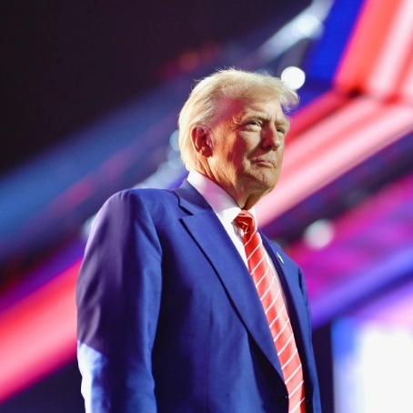 Trump afirma que vai anunciar taxas de 25% sobre aço e alumínio