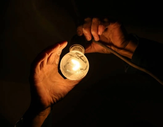 Consumidor continuará sem cobrança extra na conta de luz em fevereiro