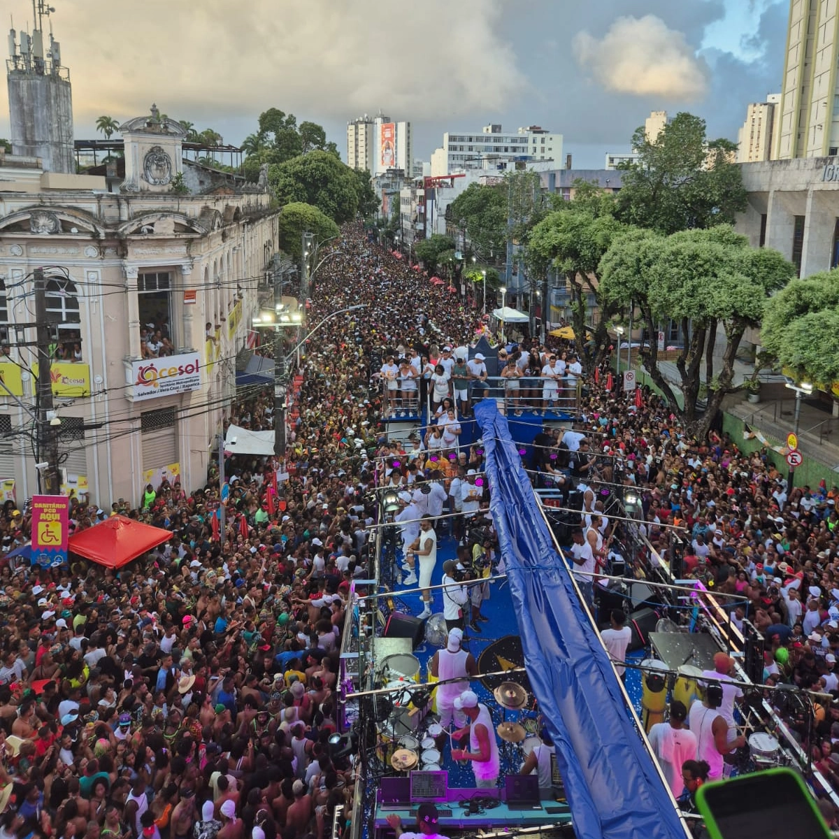 EUA emite alerta de segurança para norte-americanos que passarão Carnaval no Brasil