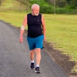 Com mensagem motivacional, Lula posta vídeo se exercitando; ‘Apenas ande’